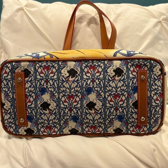 DOONEY & BOURKE DISNEY Princess SNOW WHITE Tote Dream Big Collection NWOT - Picture 8 of 17